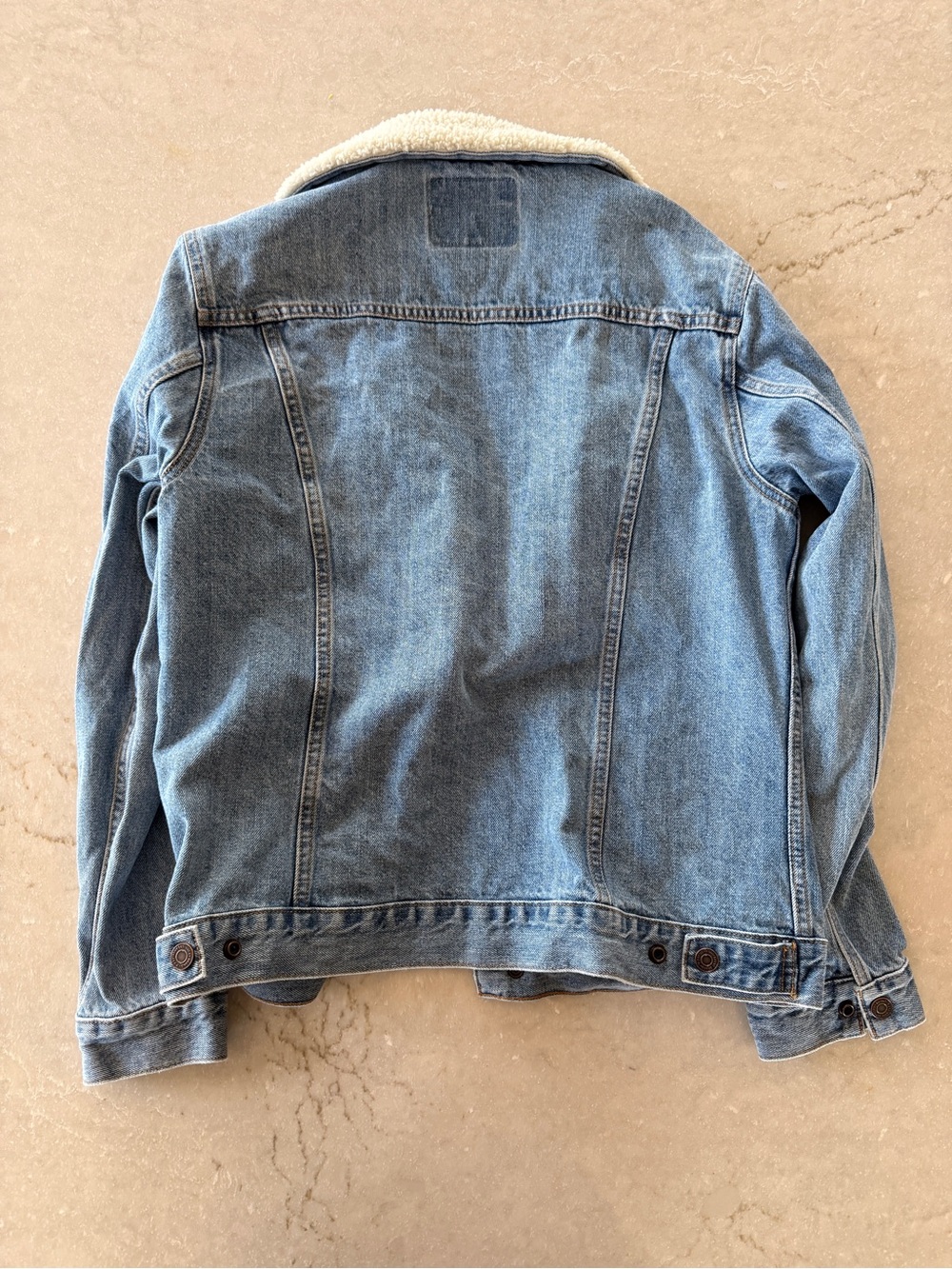 Lucky Brand Light Blue Denim Jacket with Cream Sherpa Collar - Picture 3 of 3